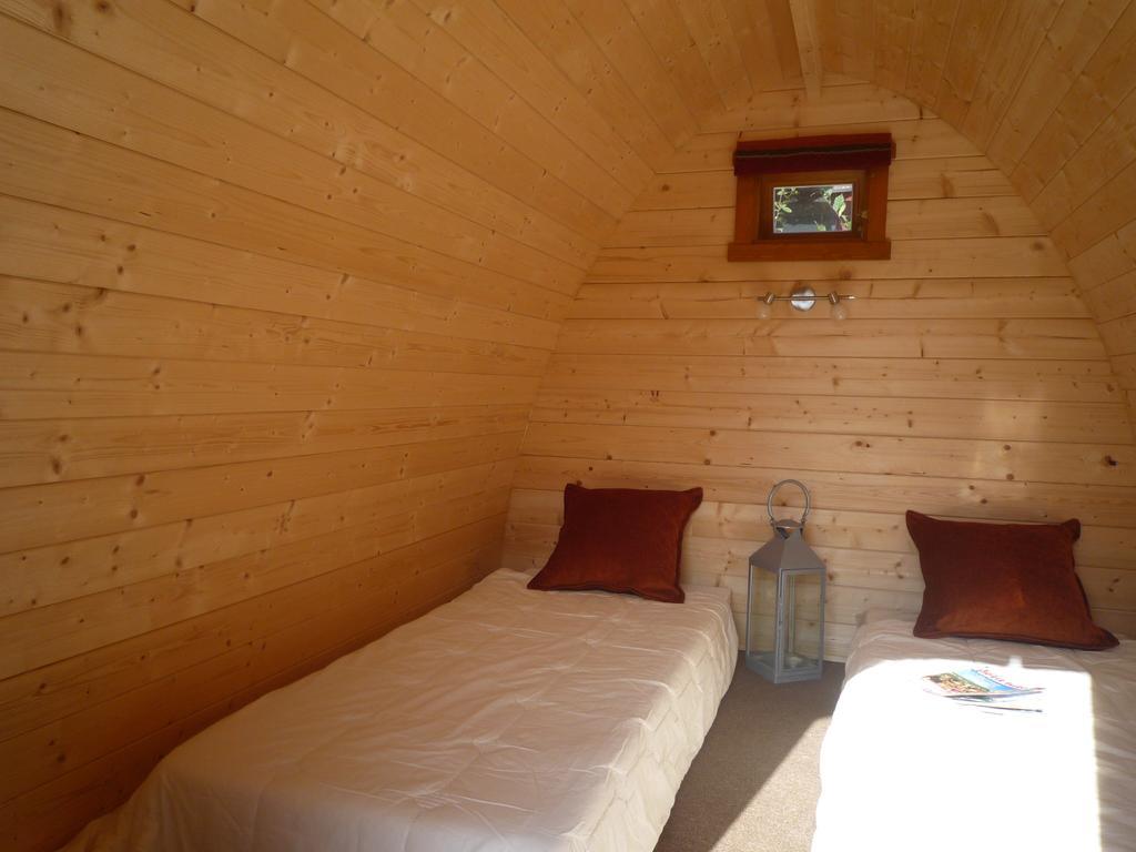Le Domaine Des Tuileries Guest House Salins Rom bilde